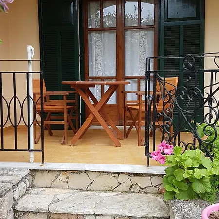 Appartamento Castello Bellos Marathiás